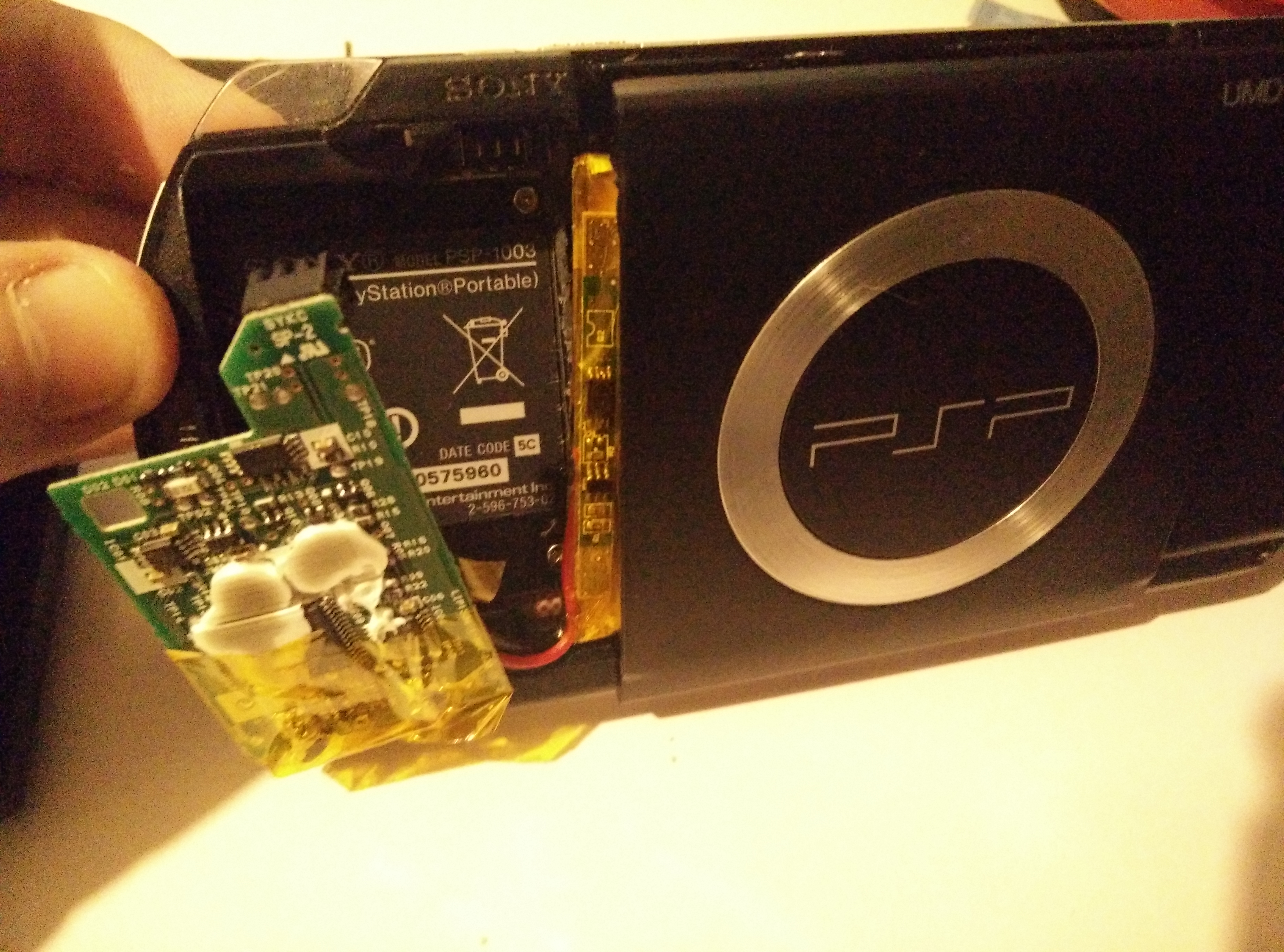 battery_hidden